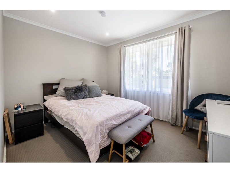 13 Lillian Street, Cranbourne VIC 3977