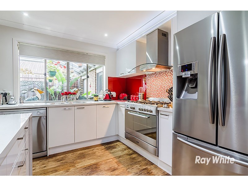 1 Torney Street, Cranbourne East VIC 3977