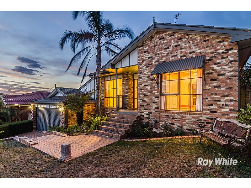 7 Settlers Hill Rise, Pakenham VIC 3810