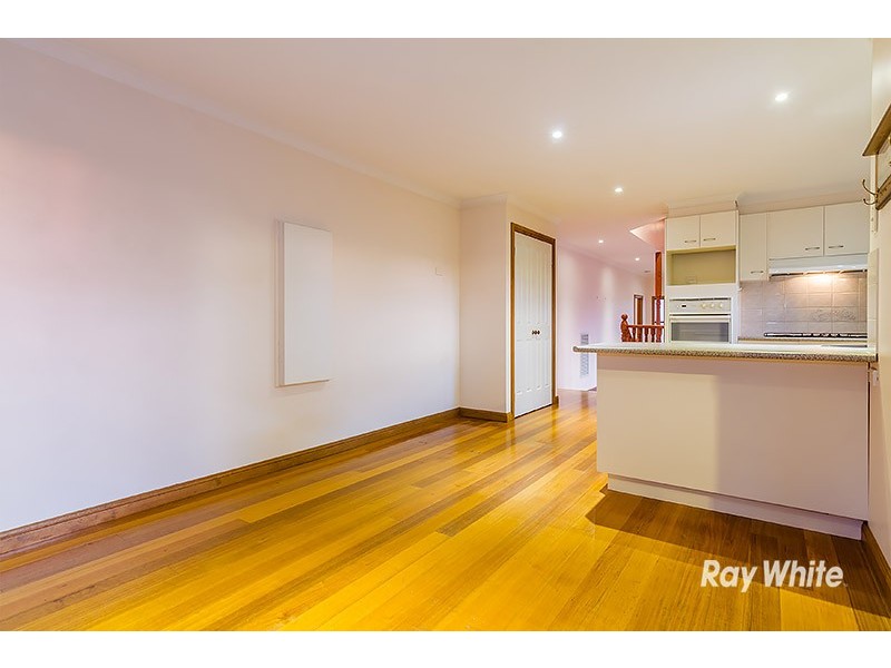 7 Settlers Hill Rise, Pakenham VIC 3810