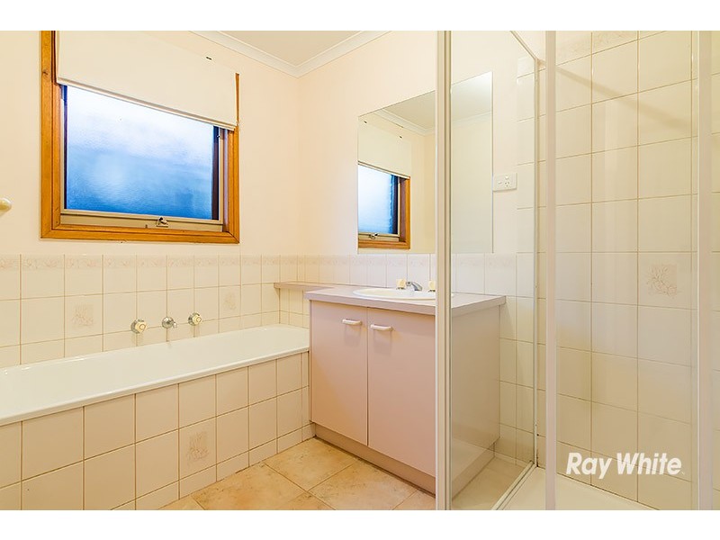 7 Settlers Hill Rise, Pakenham VIC 3810