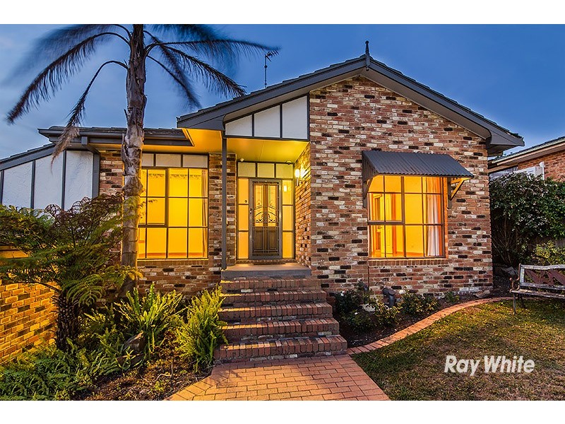 7 Settlers Hill Rise, Pakenham VIC 3810