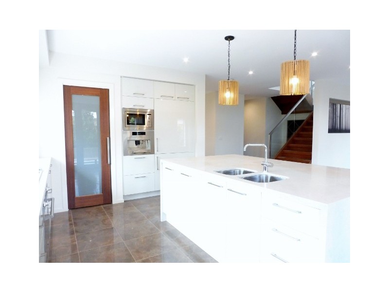 23 Red Maple Drive, Cranbourne West VIC 3977