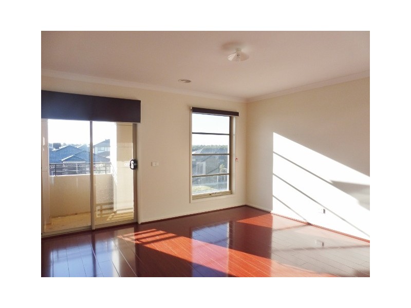 10 Donatello Crescent, Narre Warren VIC 3805