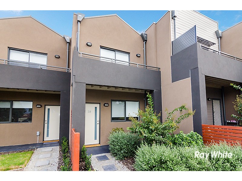 28 Demmie Mews, Lyndhurst VIC 3975