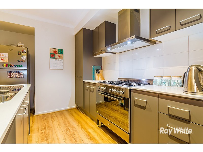 121 Selandra Boulevard, Clyde North VIC 3978