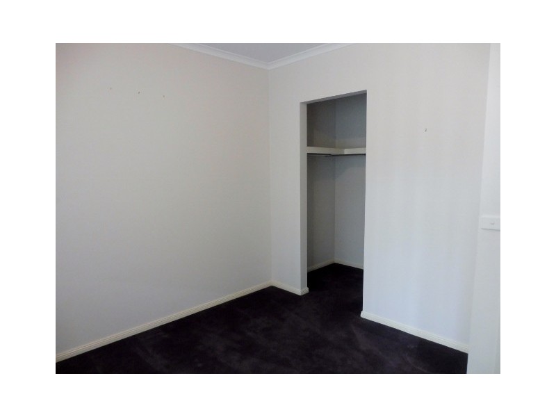 1 Glasshouse Court, Berwick VIC 3806