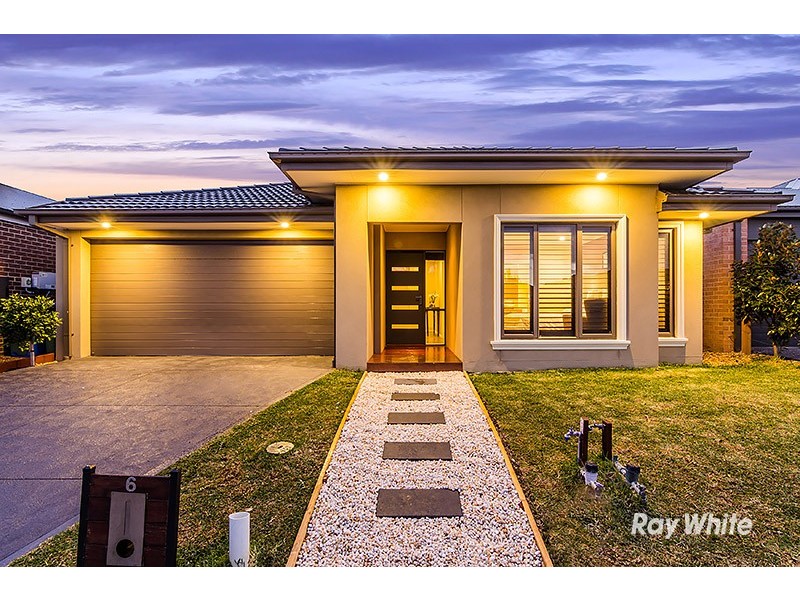 6 Tawleed Grove, Clyde North VIC 3978