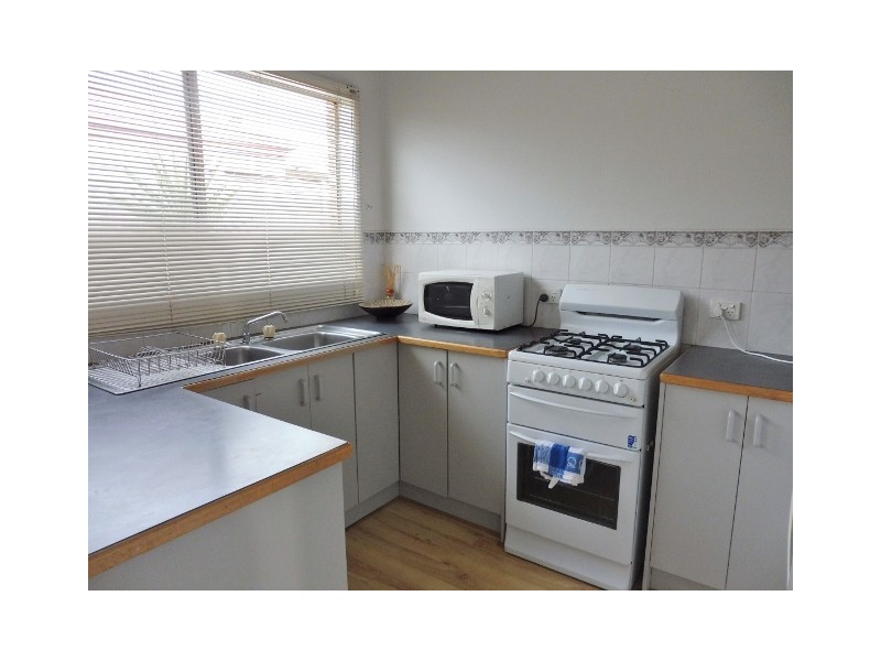 1 Rimes Court, Cranbourne West VIC 3977