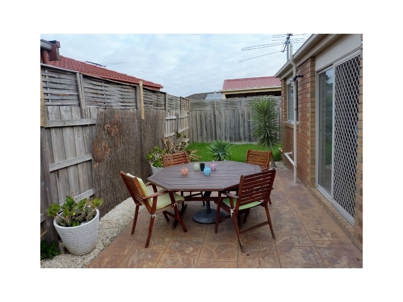 1 Rimes Court, Cranbourne West VIC 3977