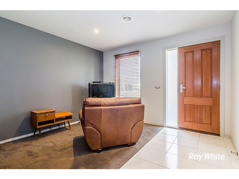 1/49 Normanby Street, Cranbourne VIC 3977