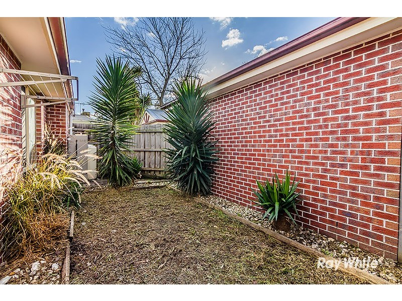 1/49 Normanby Street, Cranbourne VIC 3977