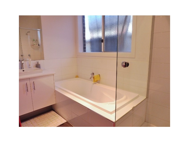 59 Linden Tree Way, Cranbourne North VIC 3977