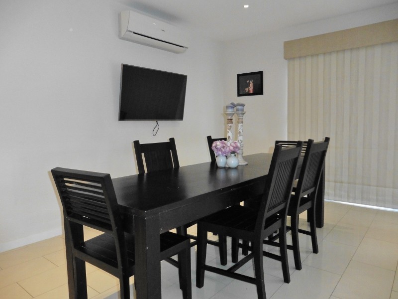 10 Bacchus Road, Cranbourne West VIC 3977