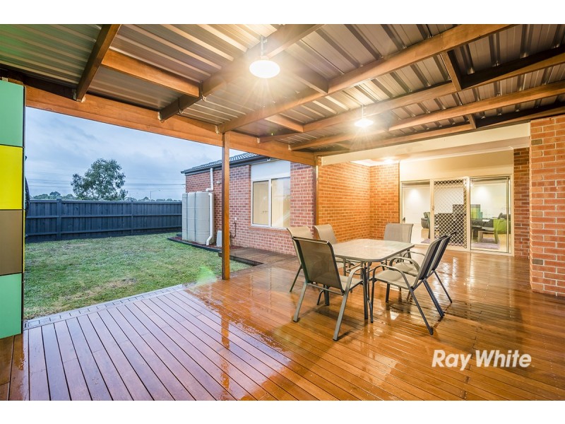 154 Boland Drive, Lyndhurst VIC 3975