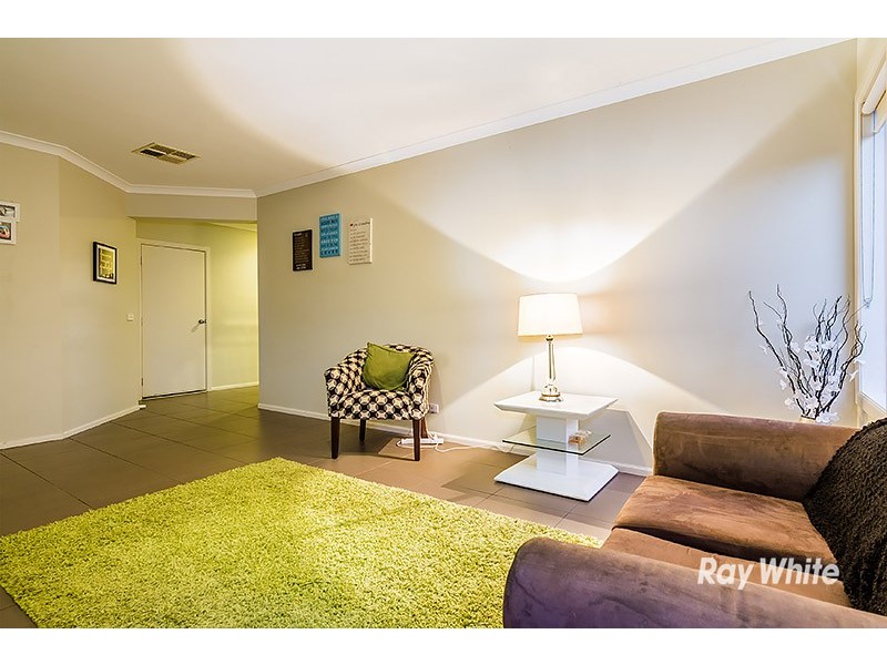 7 Lisa Avenue, Pakenham VIC 3810