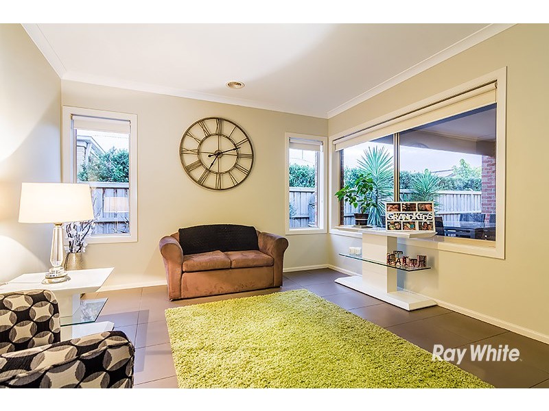 7 Lisa Avenue, Pakenham VIC 3810