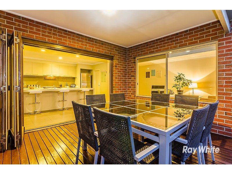 7 Lisa Avenue, Pakenham VIC 3810