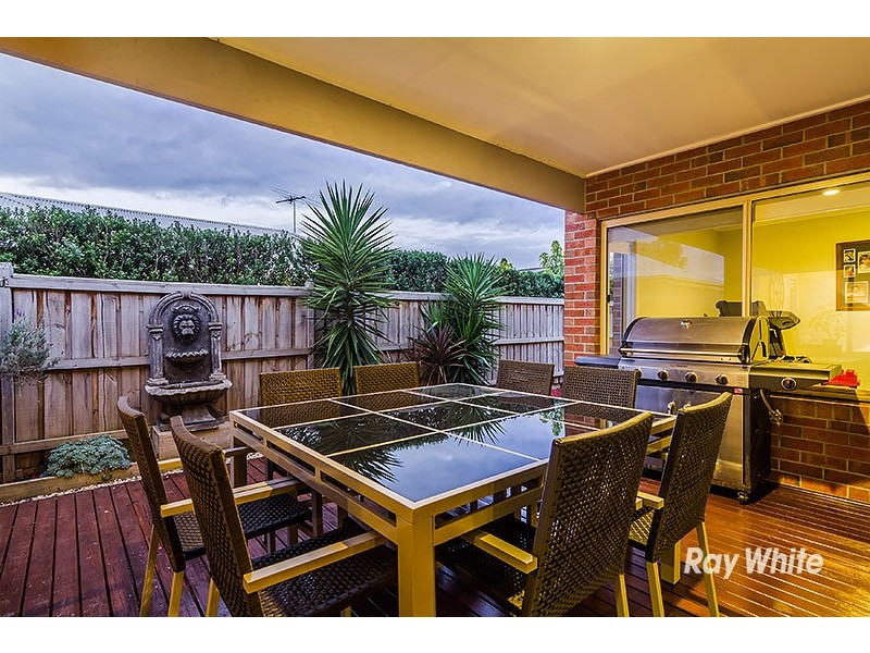 7 Lisa Avenue, Pakenham VIC 3810