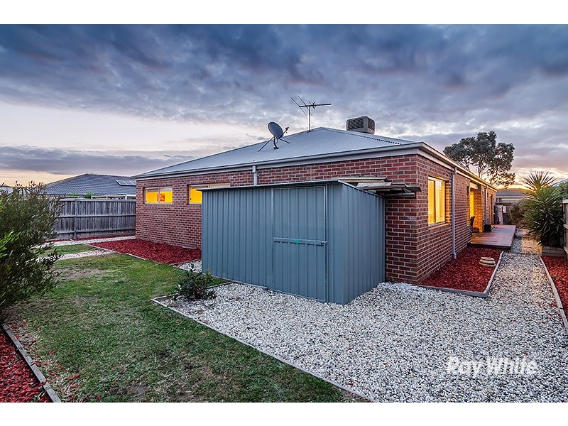 7 Lisa Avenue, Pakenham VIC 3810