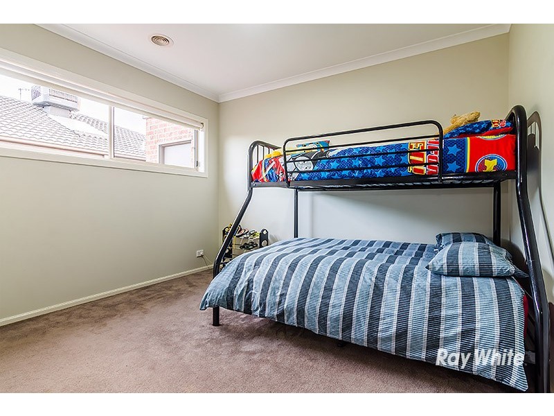 7 Lisa Avenue, Pakenham VIC 3810