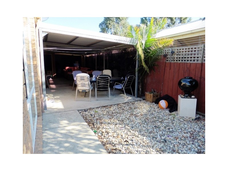 46 Central Parkway, Cranbourne West VIC 3977