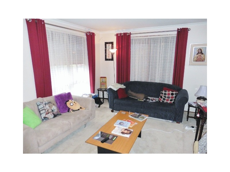 5 Lewisham Close, Hampton Park VIC 3976