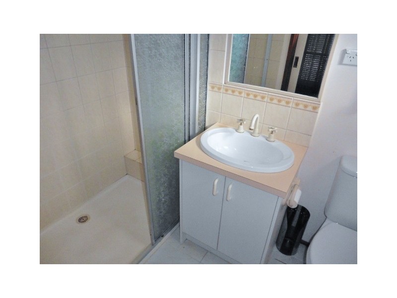 5 Lewisham Close, Hampton Park VIC 3976