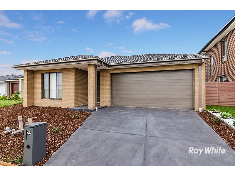 22 Sundaze Street, Clyde North VIC 3978