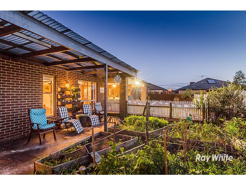 19 Colendy Close, Lyndhurst VIC 3975