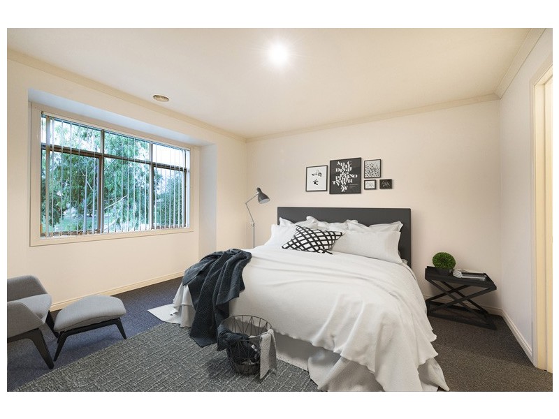 6 Portrush Terrace, Cranbourne VIC 3977