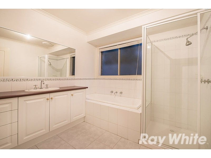 6 Portrush Terrace, Cranbourne VIC 3977