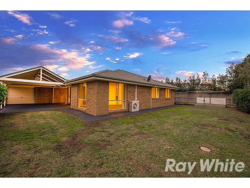 6 Portrush Terrace, Cranbourne VIC 3977