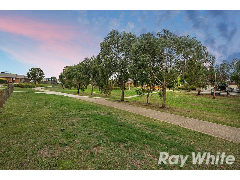6 Portrush Terrace, Cranbourne VIC 3977