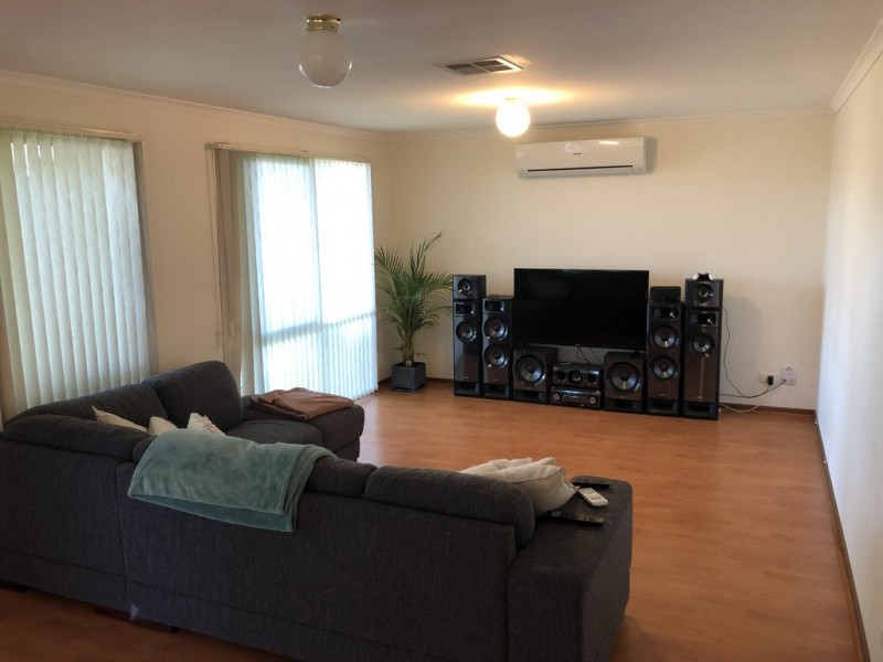 1 Terrence Drive, Cranbourne North VIC 3977