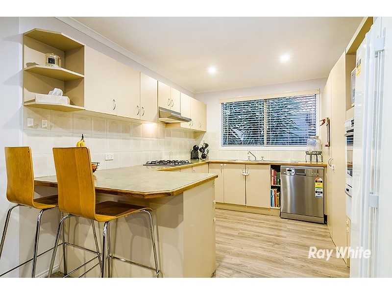 3 Raisell Road, Cranbourne West VIC 3977