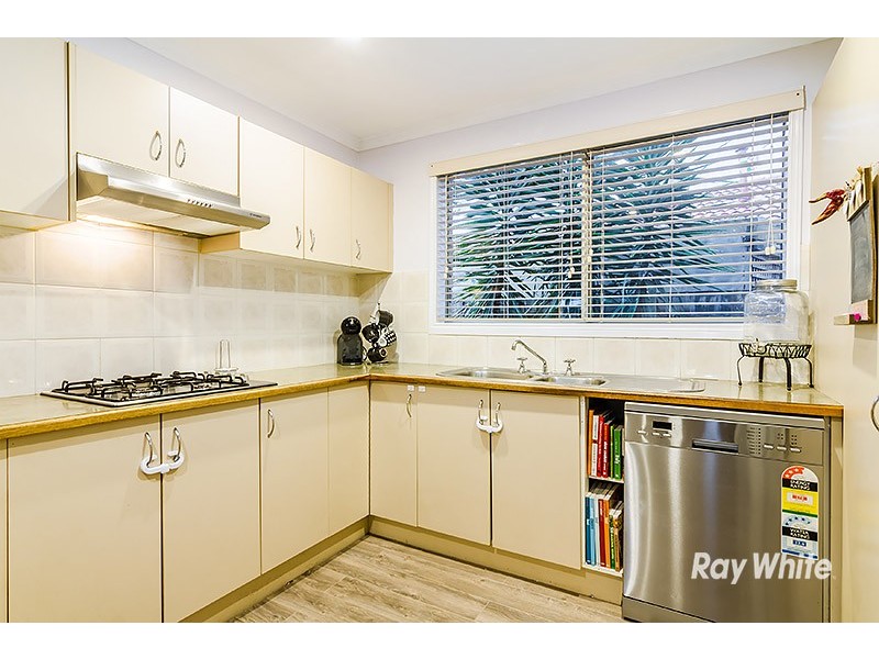 3 Raisell Road, Cranbourne West VIC 3977