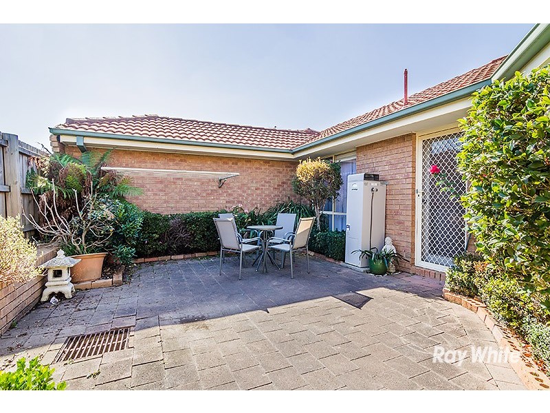 Unit 7/15-17 Lyall Street, Cranbourne VIC 3977