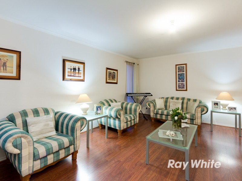 7 Forest Oak Court, Cranbourne VIC 3977