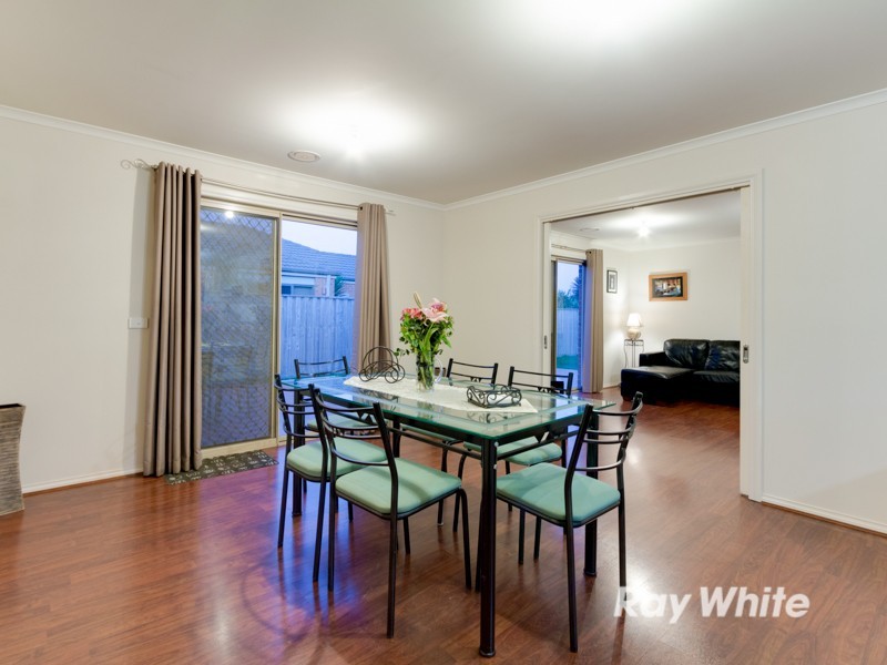 7 Forest Oak Court, Cranbourne VIC 3977