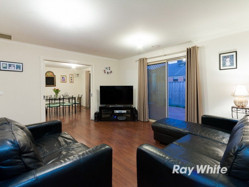 7 Forest Oak Court, Cranbourne VIC 3977