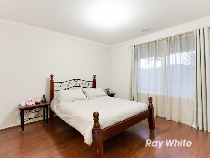 7 Forest Oak Court, Cranbourne VIC 3977