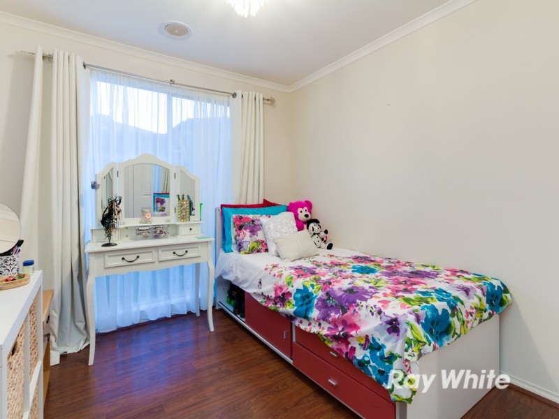 7 Forest Oak Court, Cranbourne VIC 3977