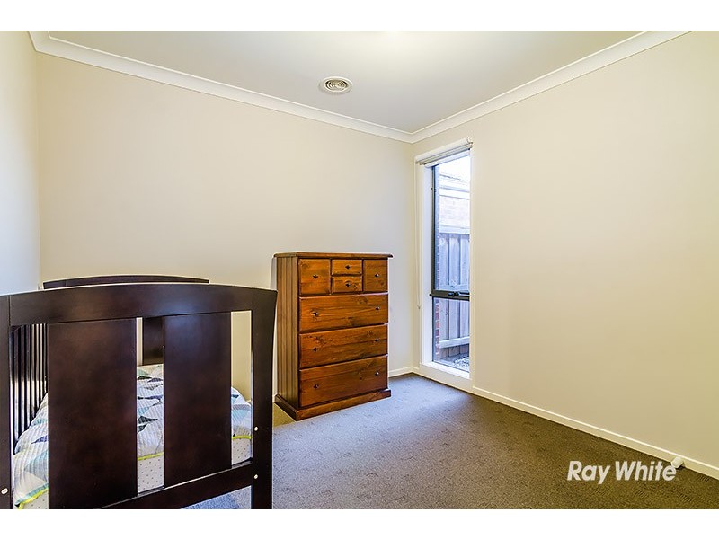 60 Gregson Grove, Lyndhurst VIC 3975