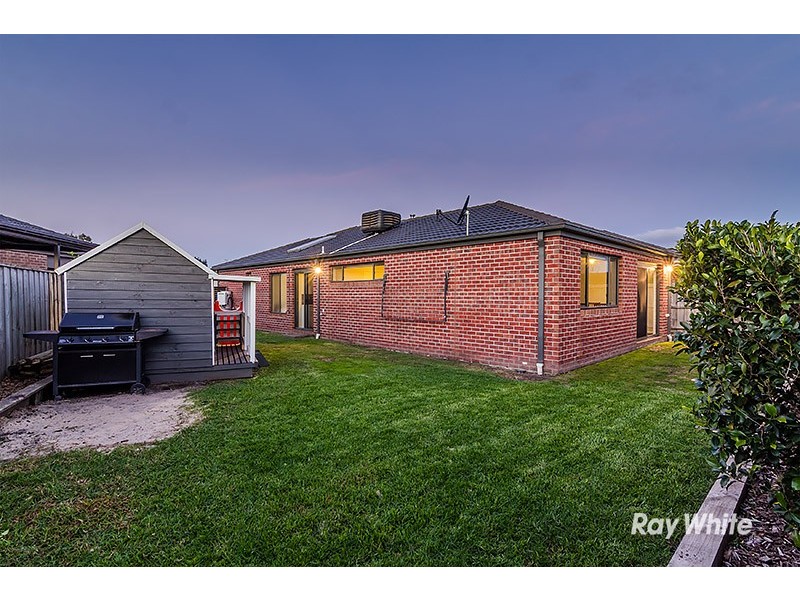 60 Gregson Grove, Lyndhurst VIC 3975