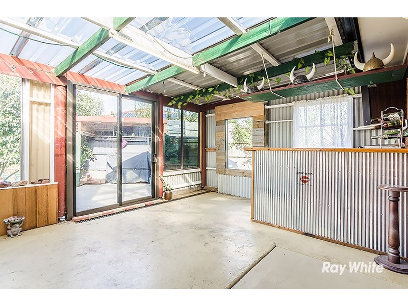 31 Bellbrae Crescent, Cranbourne West VIC 3977