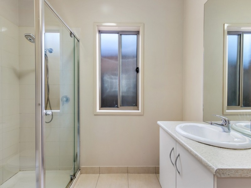 10 Livida Circuit, Lyndhurst VIC 3975