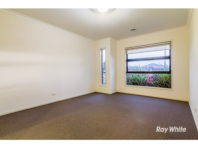 26 Goulburn Street, Cranbourne East VIC 3977