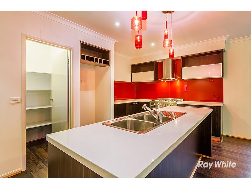 26 Goulburn Street, Cranbourne East VIC 3977