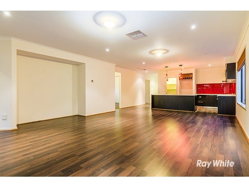 26 Goulburn Street, Cranbourne East VIC 3977